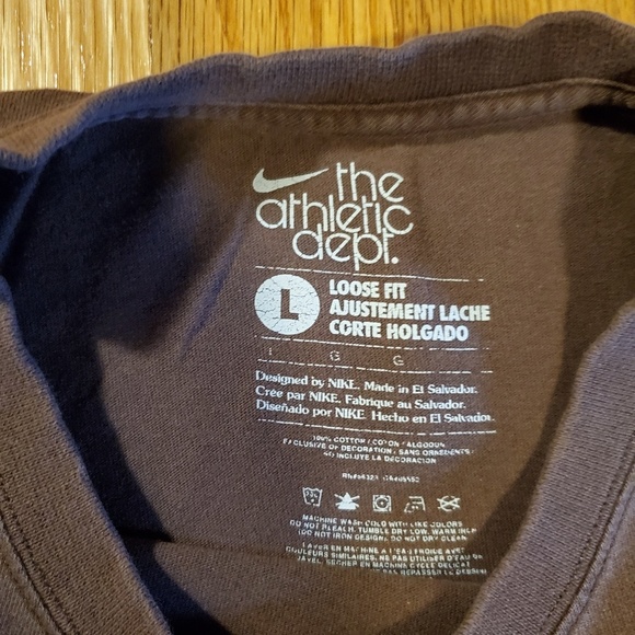 Mens brown large nike tshirt with bleach stains - Picture 6 of 8